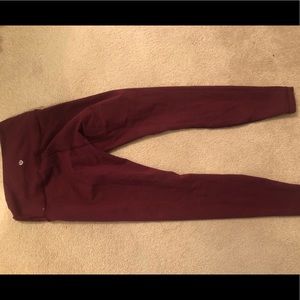 Lululemon leggings 25” Size 6